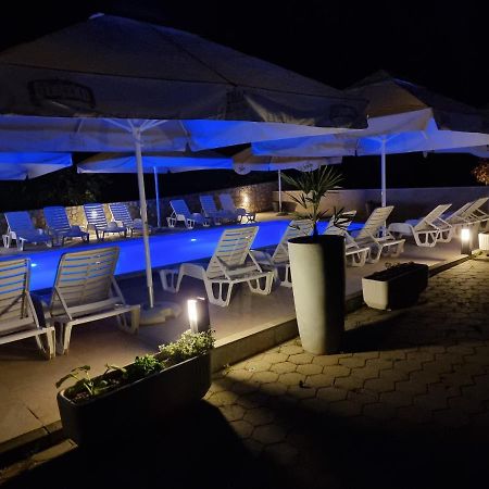 Pension Riviera-Silo Zewnętrze zdjęcie