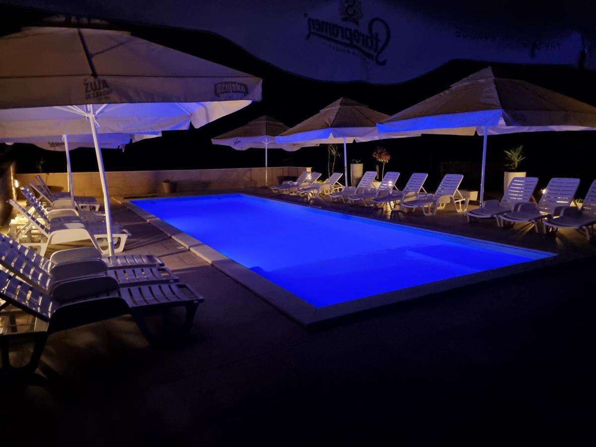 Pension Riviera-Silo Zewnętrze zdjęcie